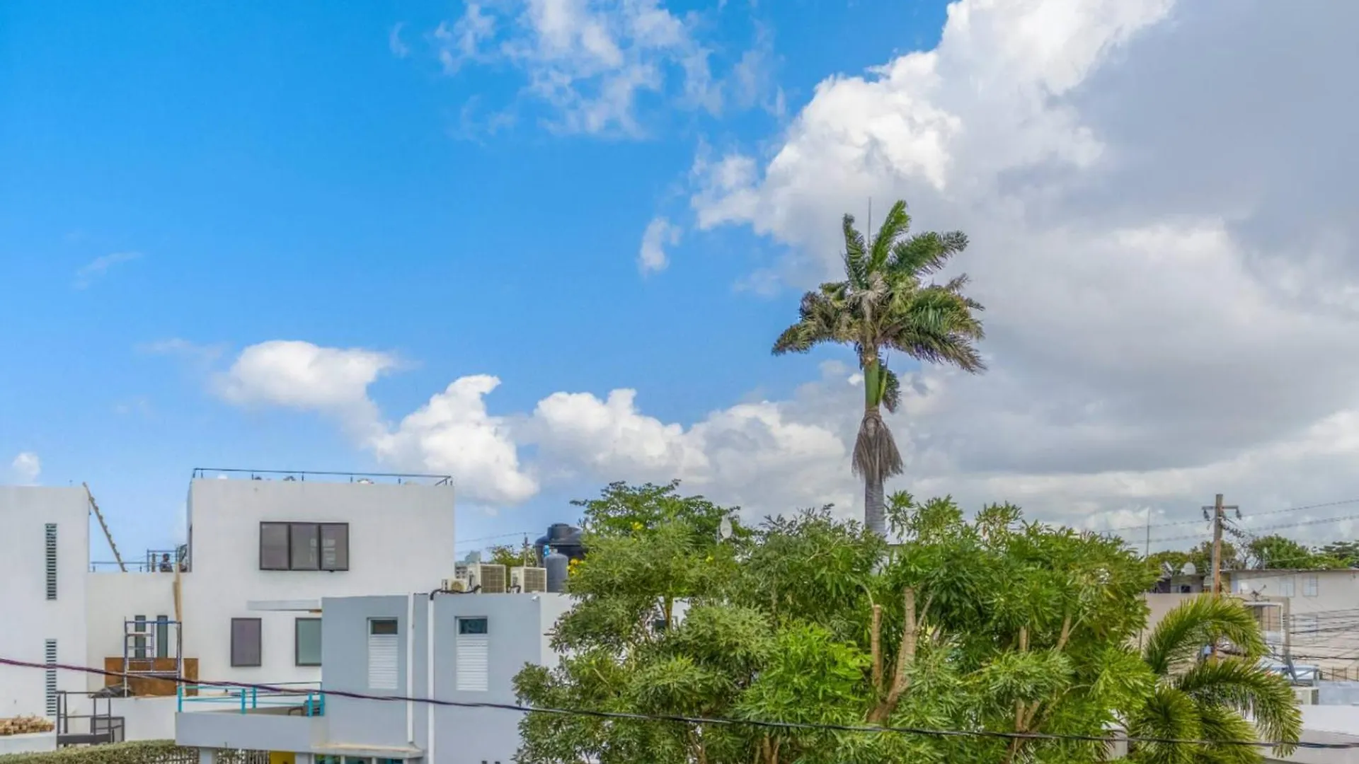 Apartament Steps To Ocean Park Beach | Terrace | Parking San Juan